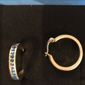 Heidi DAUS Sapphire blue crystal hoop earrings new